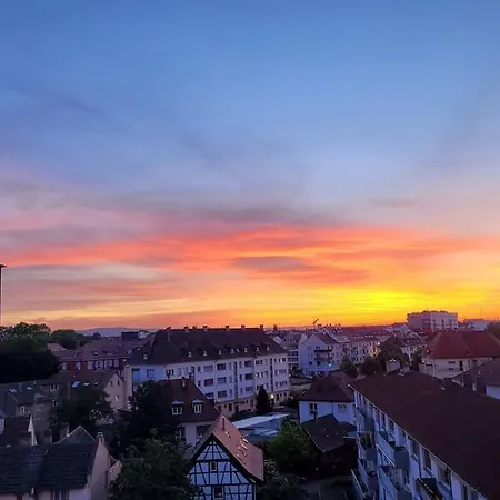 Spacieux Nid Douillet Avec Vue Panoramique דירה שטרסבורג